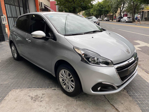 Peugeot 208 1.5 Allure Smeg 2017 Gris Plata Cassano Automobi