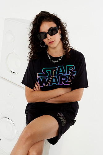 Imagen 3 de 4 de Bermuda Reflex Starwars K. Linea Mich Mujer 47 Street