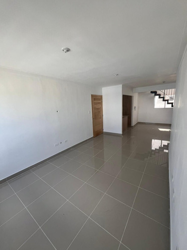 Penthouse En Alquiler En Res Altos De La Colombia