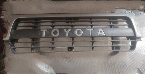 Parrilla Toyota Autana - Burbuja 