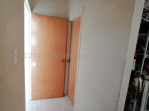 Imagen 9 de 30 de Casas En Venta La Mora Cabudare 22-4176 /m