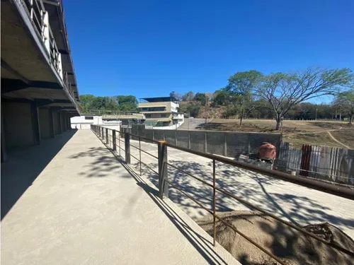 Vendo Local 60m2 Charallave