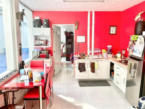 Casa En Venta En $6,400,000.00 En La Nueva Santa María