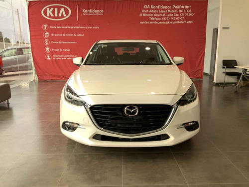 Imagen 13 de 14 de Mazda Mazda 3 2017 5p Hatchback S Grand Touring L4/2.5 Aut
