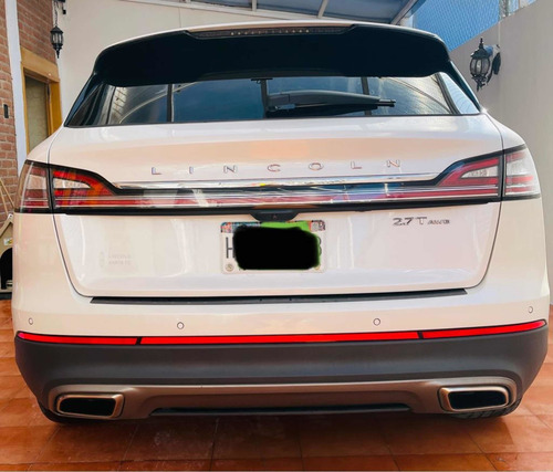 Imagen 2 de 15 de Lincoln Nautilus Reserve 2.7l V6