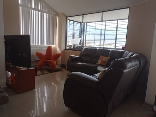 Imagen 3 de 19 de Bello Penthouse Frutas Condominio Guatire