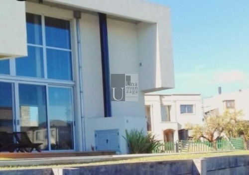Imagen 3 de 6 de Nuevo Quilmes Excelente Casa Al Canal
