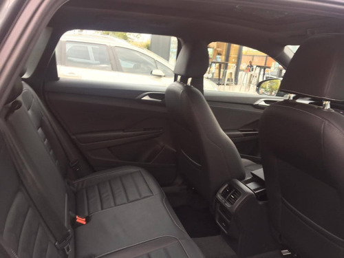 Imagen 4 de 15 de Volkswagen Taos Comfortline 250 Tsi Aut 0km 2022 #22