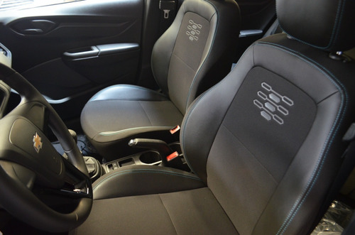 Imagen 15 de 17 de Chevrolet Nuevo Onix Joy Plus 1.4 N Mt #am