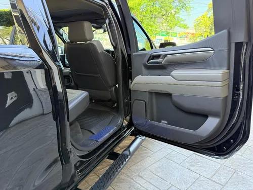 Chevrolet Cheyenne 6.2 Doble Cab Zr2 4X4 At