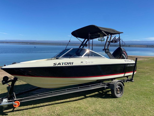 Bermuda Sport 180 Evinrude G2 150 No Eclipse Klase A Classer
