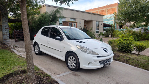 Peugeot 207 1.4 Xs Hdi