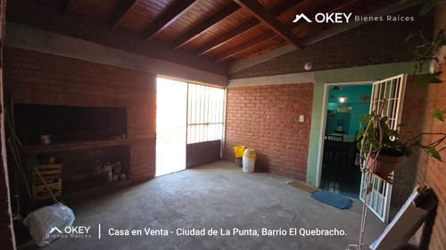 Casa En Esquina En La Punta Sobre El Boulevard Principal