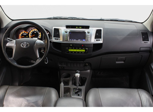 Toyota Hilux 3.0 SRV 4X4 CD 16V TURBO INTERCOOLER DIESEL 4P AUTOMÁTICO