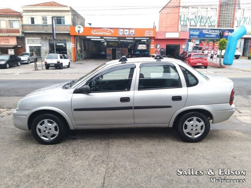 Gm - Corsa Sedan Wind 1.0 Alcool 2001