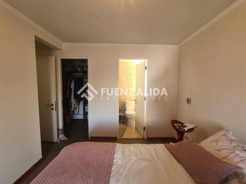 Departamento En Venta De 3 Dorm. En Cerrillos
