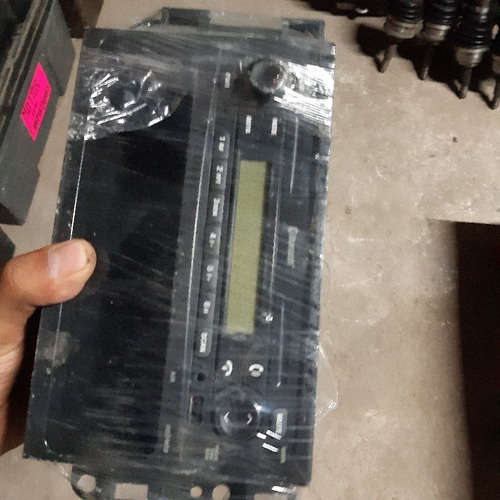 Imagen 1 de 4 de Estereo De Aveo 2018