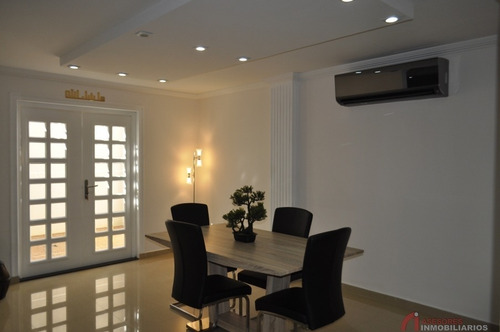 Imagen 8 de 13 de Casa En Venta Con Acabados De Lujo En El Conjunto Cerrado Terranova.