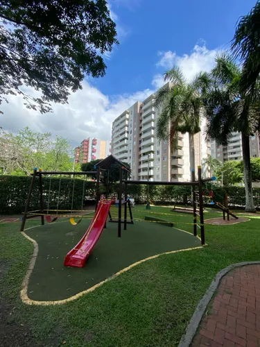Apartamento En Arriendo En Urbanización La Flora. Cod A11591