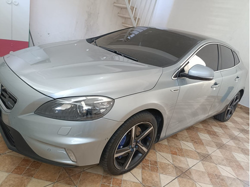 Volvo V40 2.0 T5 R-design Aut. 5p