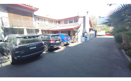 Av. La Dehesa Comercial Esquina Estratégica