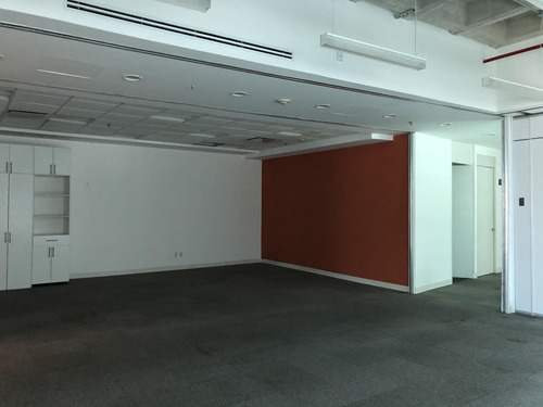 Oficina En Renta - Torre Esmeralda Iii Piso 8 - 2018 M2