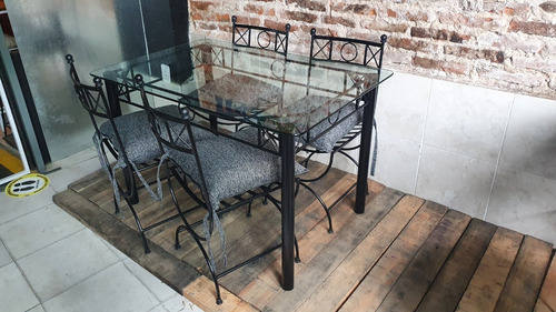 Imagen 4 de 4 de Mesa Cocina 120x80 + 4 Sillas Hierro Cristal 10mm Almohadon