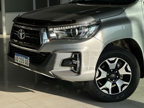 Toyota Hilux Pick-Up 2.8 Cd Srx 177cv 4x2 At