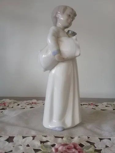 Figura Porcelana Zaphir (Usado)