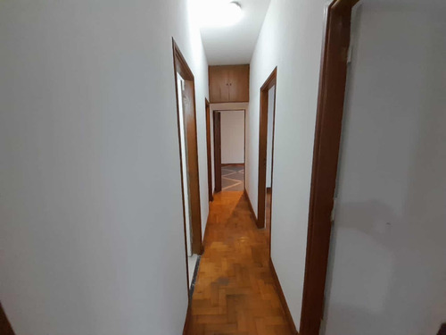 Dueña Alquila Bajas Expensas 80.000. Depto Mejor Zona De Caballito 4 Ambientes A La Calle Muy Luminoso Vista Abierta Expensas Bajas