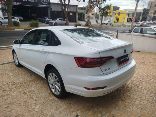 Volkswagen Jetta 1.4 250 TSI TOTAL FLEX COMFORTLINE TIPTRONIC