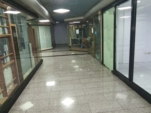 Imagen 11 de 12 de Alquilo O Vendo Local Comercial En El Centro Comercial Plaza Las Americas, Primera Etapa