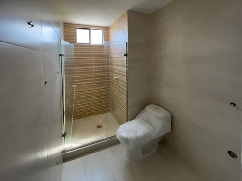Apartamento De Lujo En Altos De Riomar Listo Para Estrenar