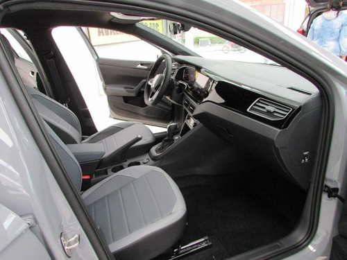 Imagem 8 de 12 de Volkswagen Nivus 1.0 200 Tsi Total Flex Highline