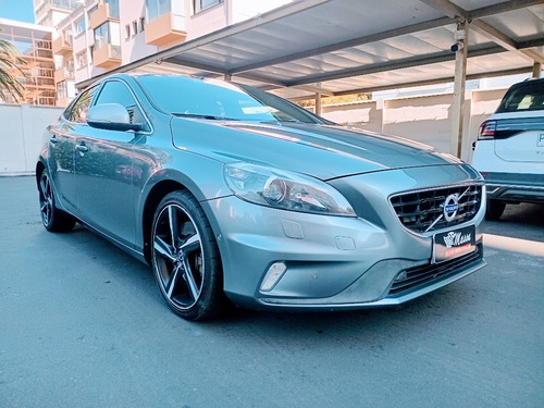 Volvo V40 T5 R-desing