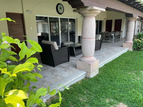Residencia En Venta En Lomas De Cuernavaca En Paseo De La Reforma