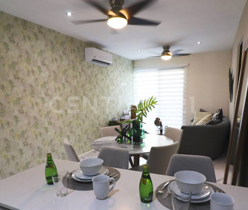 Venta De Departamento Sobre Av. Huayacan C3779