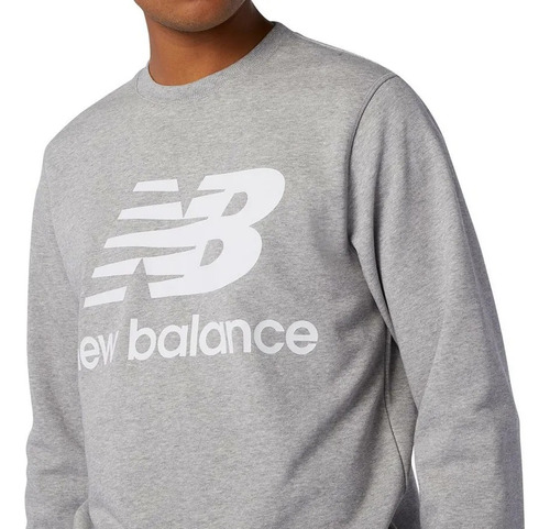 Buzo New Balance Stack Logo Gris Casual Hombre Algodon