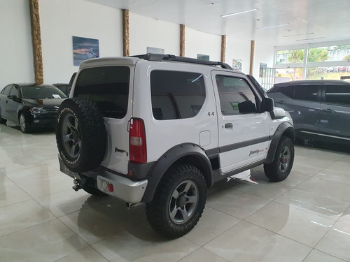 Suzuki Jimny 1.3 4sport 3p