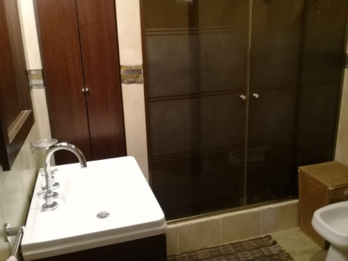 Imagen 7 de 16 de Chalet En Impecable Estado