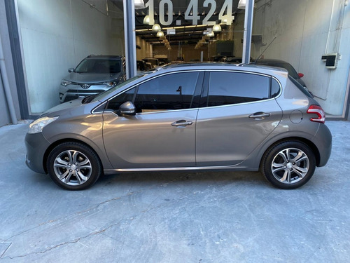 Peugeot 208 Feline Pack Cuir 2014