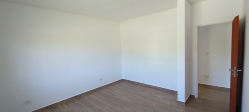 Hermosa Casa En El Barrio Norte, El Cantón, Escobar
