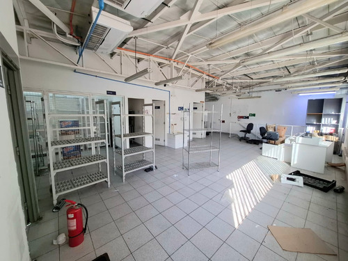 Local Comercial En Street Center En Macul. Ex Oxxo
