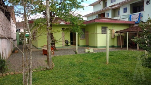 Casa No Iririú Com 1 Quartos Para Venda, 200 M² - Kc049