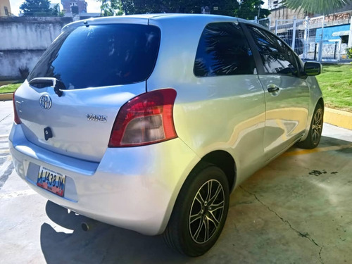 Imagen 5 de 9 de Toyota Yaris
