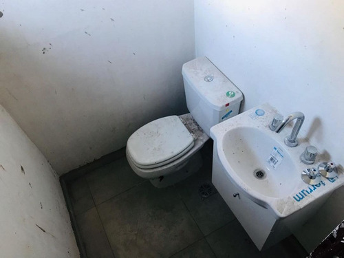 Imagen 7 de 8 de Local En Venta En José C Paz