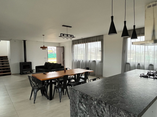 Alquiler Temporal / Venta Casa En Barrio Privado Puerto Del Águila - Lago Los Molinos