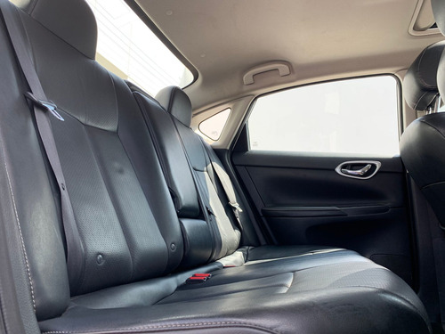 Imagen 11 de 12 de Nissan Sentra 2019 1.8 Exclusive At