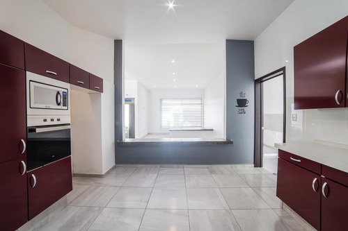 Imagen 13 de 30 de Residencia En Renta Porta Fontana Roof Garden 360* Leon Gto.