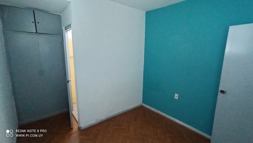 Venta Apartamento Aguada 2 Dormitorios Y Servicio Completo.